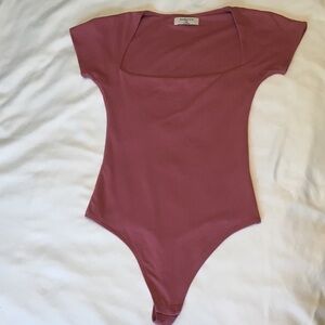 Babaton Mauve Bodysuit, Aritzia